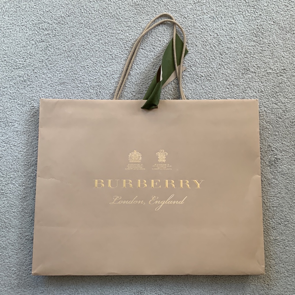 Burberry Shopping Bag Authentic